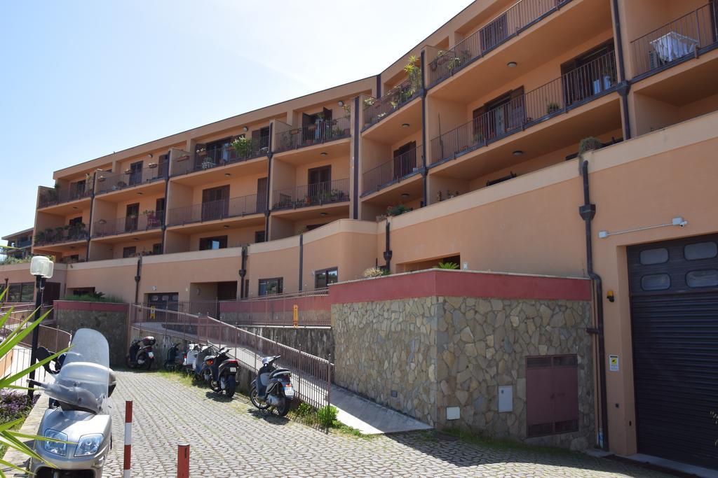 La Petite Maison Apartment เชฟาลู ห้อง รูปภาพ